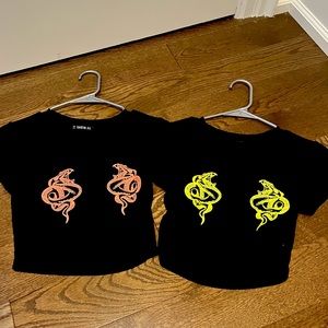 Shein Dragon Crop tops 2 pack